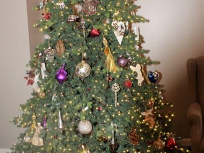 Brookside Funeral Home Holds Special Service to Remember Loved Ones During Christmas Season