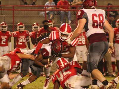 Stanhope Elmore High Falls at Eufaula After Great Start: Final Score 35-13