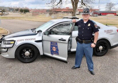 The Good Stuff – Meet Trooper John Martin Who Recently Purchased Clothing for a Homeless Man
