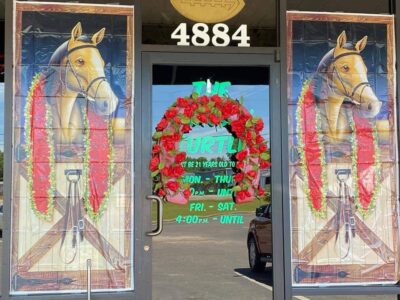 Derby Party at Thirsty Turtle Raises over $2,000 for Humane Society of Elmore County