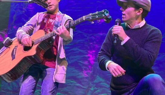 A Dream Comes True: Barrett Perkins, 10, Performs on Stage with Jason Mraz