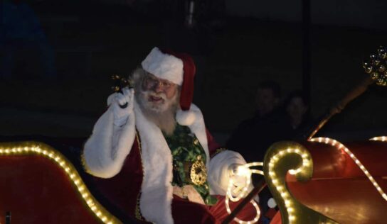 PHOTOS: Downtown Wetumpka filled for Christmas on the Coosa Parade