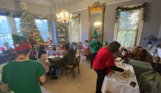 ‘Tea with the Clauses’ at Smith-Byrd House Brings Smiles, Laughter and a lot of Tea Sipping