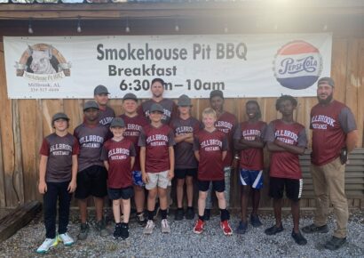 The Millbrook City League 12U Baseball Team Holds Fundraising Event at Smokehouse Pit BBQ