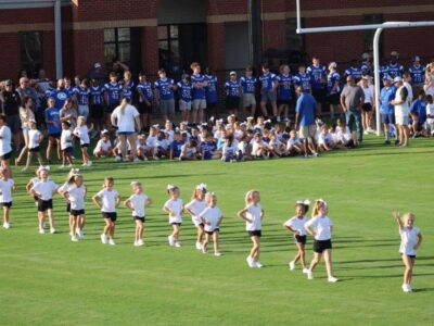 Marbury Comes out to ‘Meet the Bulldogs’ event for start of school, athletics