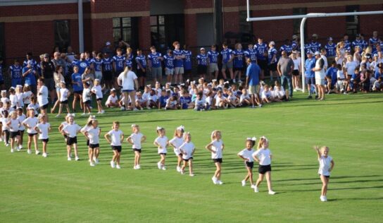 Marbury Comes out to ‘Meet the Bulldogs’ event for start of school, athletics