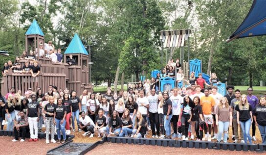 Senior Escort, First day of school at SEHS goes Smoothly, even with new Cell Phone rule