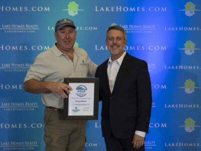 Lake Martin Agent Greg Adams Wins ‘Aqua’ Award at Lake Homes Realty’s annual Summit