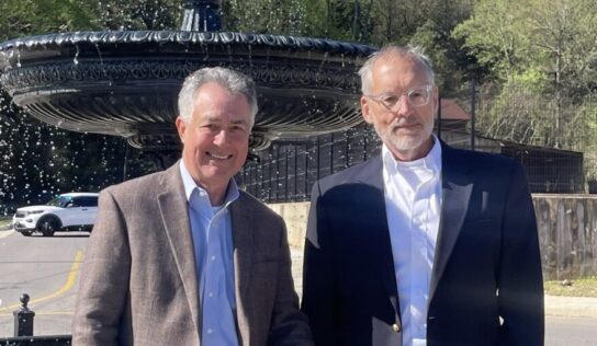 Prattville Honors Tom and Linda Miller at Fountain Dedication