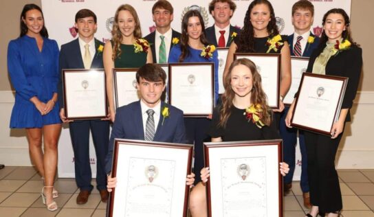 Courtney Sides, Gavin Baxley are Overall Joe Sewell Award Winners