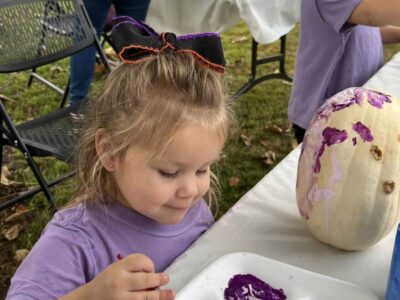 Prattauga Art Guild Holds Pumpkin Decorating Class