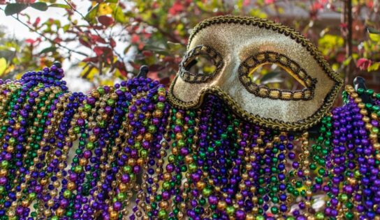 Holtville Inaugural Mardi Gras Parade Feb. 3; Best Float Wins Big!