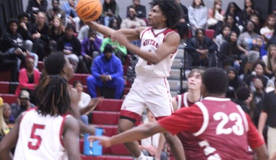 SEHS Boys Overcome Deficit to Beat Prattville;  Lady Lions Look Ready for Another Final Four Run with Victory Mustangs