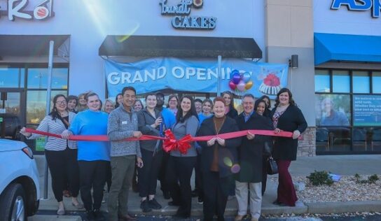 A sweet treat, Nothing Bundt Cakes officially open in Prattville