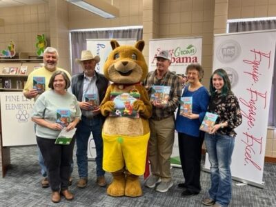 Short, Alabama’s literacy squirrel celebrates 4th birthday at Pine Level Elementary