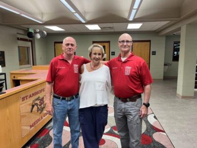 Go be great today, three SEHS beloved teachers retire