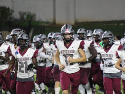 Mustangs Defeat Park Crossing for Region Win  