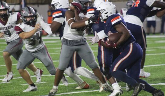 SEHS Mustangs Fall 22-20 in Thriller at Cramton Bowl