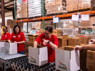 Alabama Power Foundation gives $35,000 to 35 area food banks this holiday season