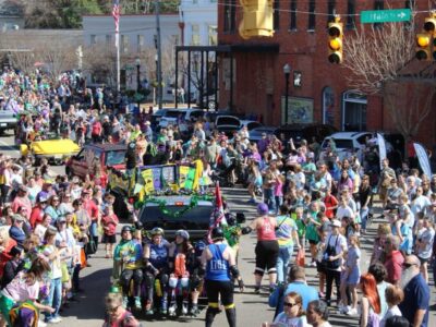 Sunny skies, Delicious Food, Floats and Wizards at Wetumpka Mardi Gras Parade