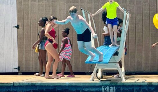 Hello Summer! Pratt Pool now Open for some Splashing fun