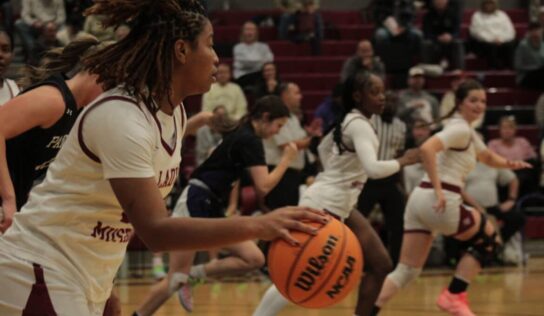 Heaven Bailey, SEHS girls’ basketball put area on notice with season opening win