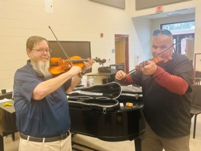 Stanhope Elmore High School launches first violin class in district, promotes fundraiser for new instruments