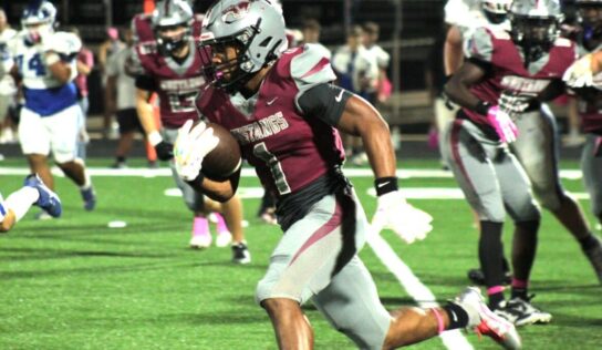 EAN Names Stanhope Elmore Running Back Dee Barnes as Elmore County Football Player of the Year