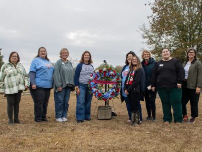 Local veterans, families honor fallen heroes at Wreaths Across America ceremony in Wetumpka