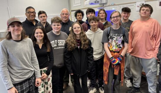 ALEA agents speak to Elmore County High students during Workforce Wednesday